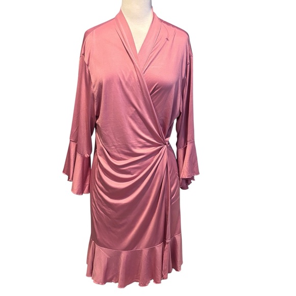 Kennedy Blue Pink Ruffle Wrap Silky Pink Robe One Size - Picture 1 of 16